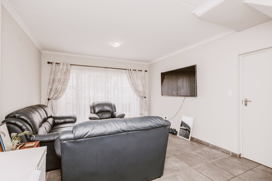 3 Bedroom Property for Sale in Haasendal Western Cape